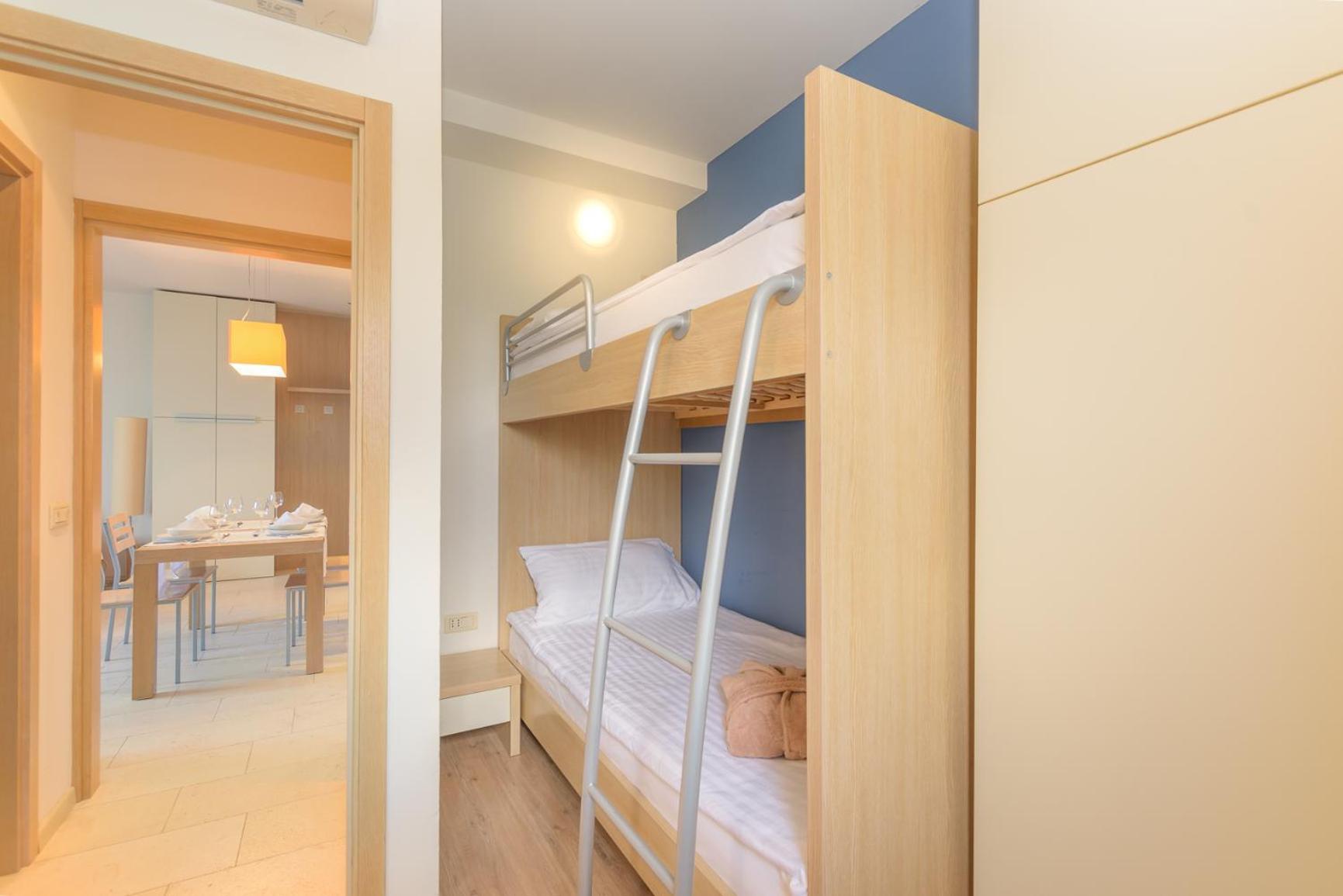 Apartments Grand Novi Vinodolski Resort Bagian luar foto