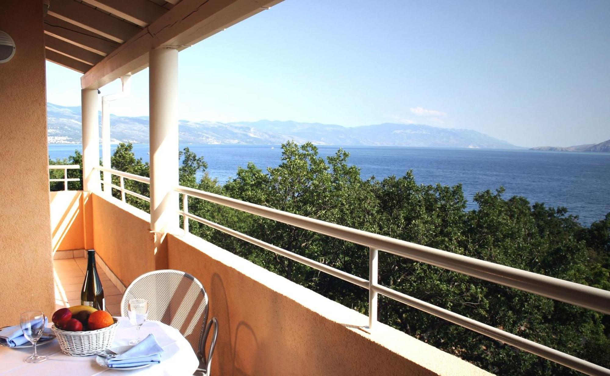 Apartments Grand Novi Vinodolski Resort Ruang foto