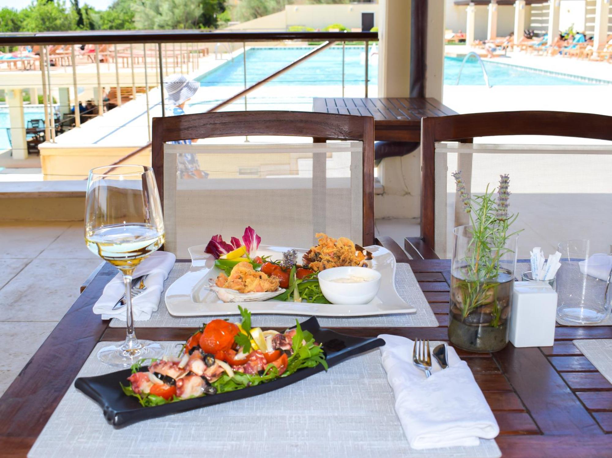 Apartments Grand Novi Vinodolski Resort Bagian luar foto